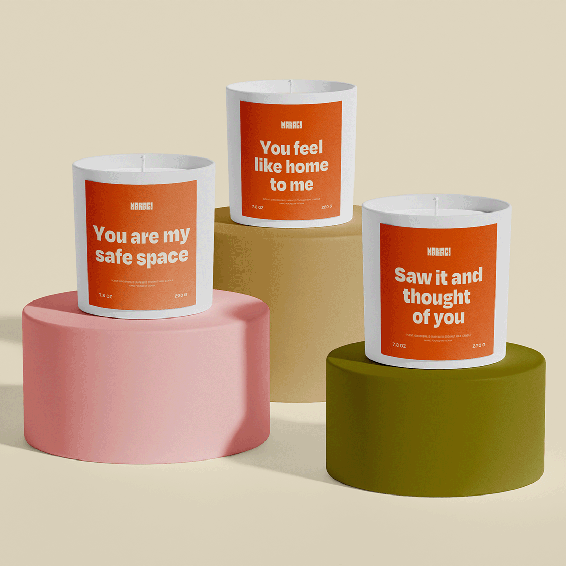 Makagi Duftkerzen Trio You are my safe space, You feel like home, Saw it and thought of you stehend auf Podest